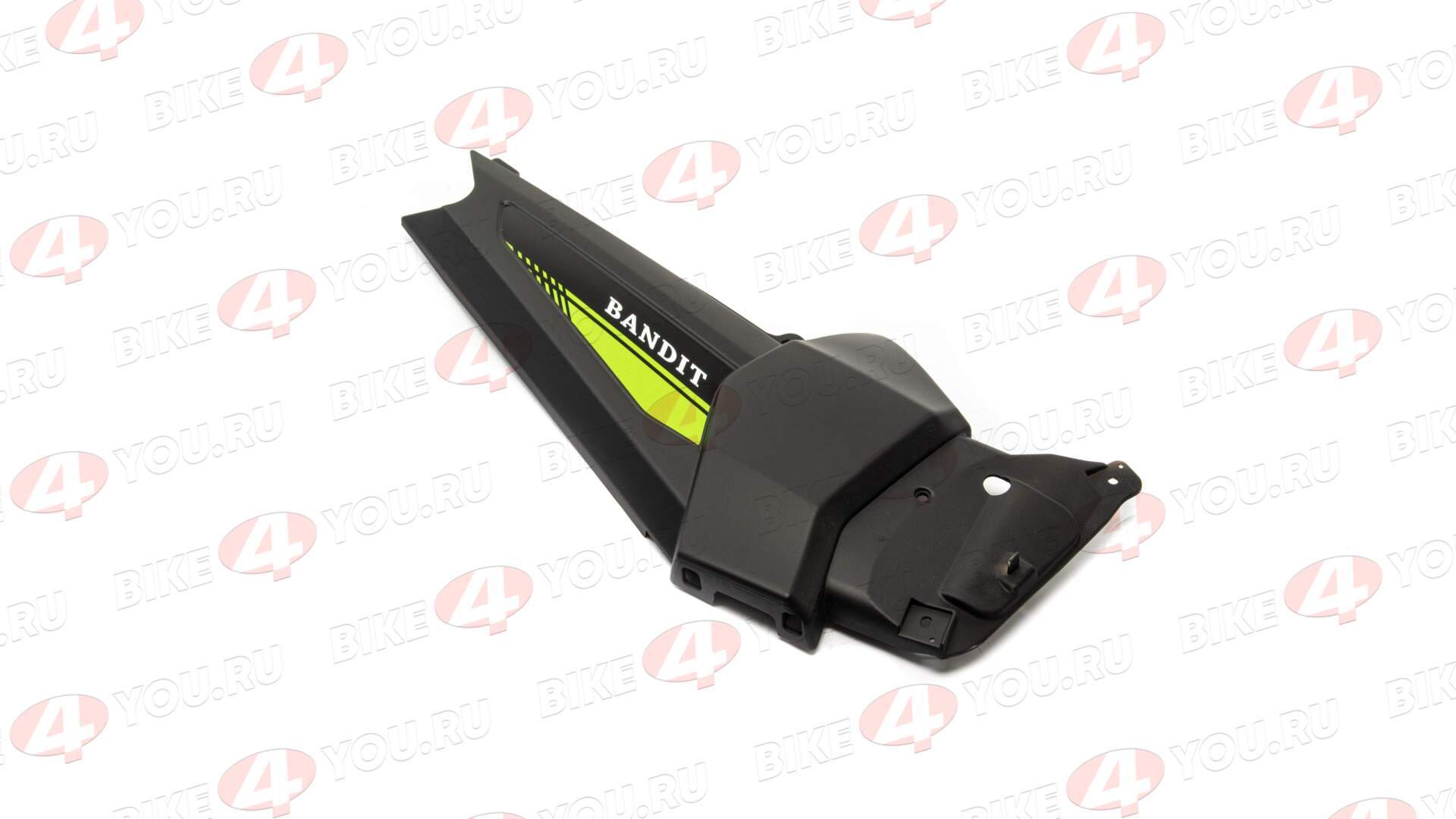 Пластик боковой средний левый Bandit